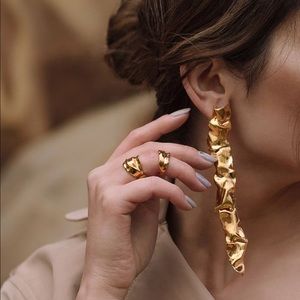 Meet your Posher, Shi